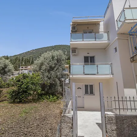 K And A 4 Apartment Nydri (Lefkada)